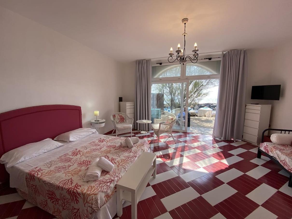 Villaggio La Maree Pisciotta Exterior photo
