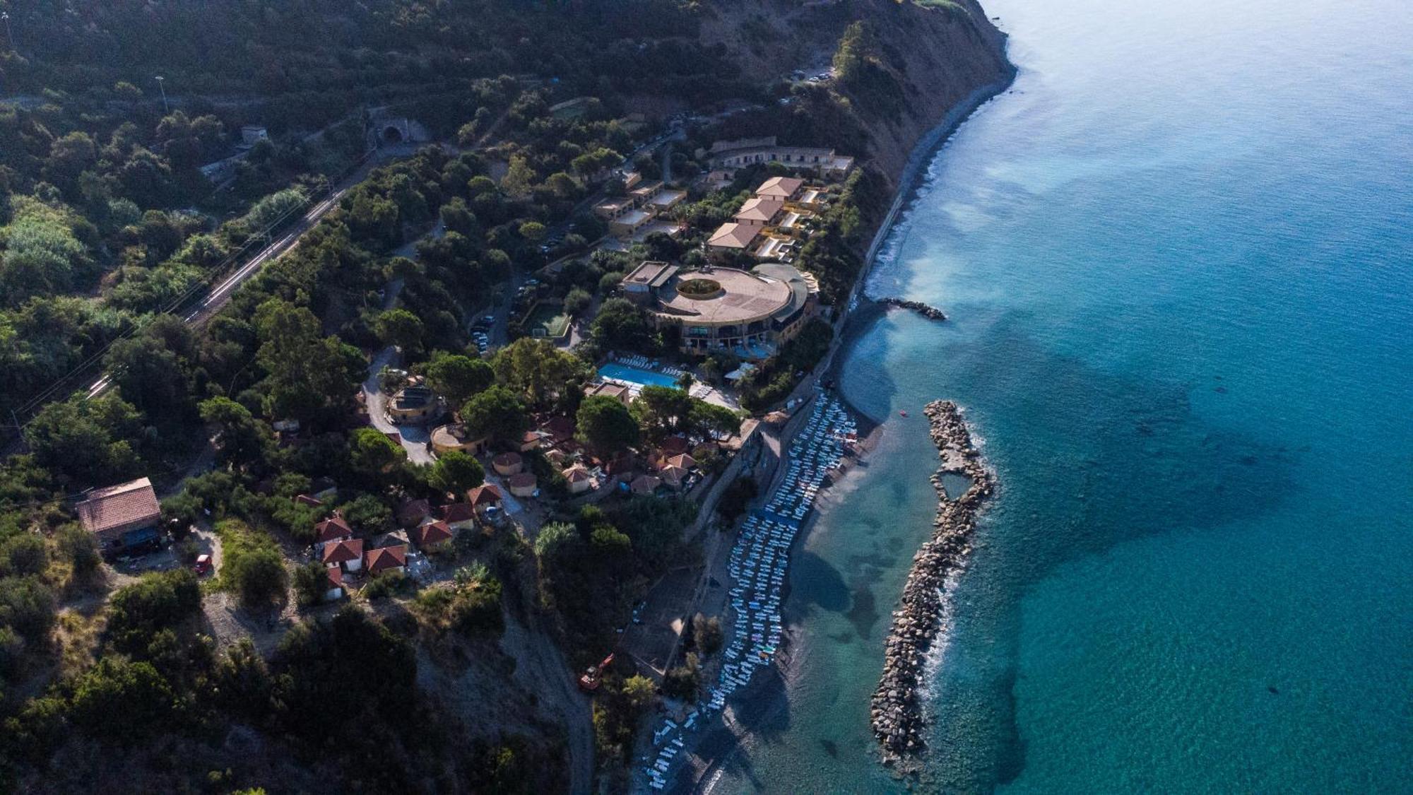 Villaggio La Maree Pisciotta Exterior photo