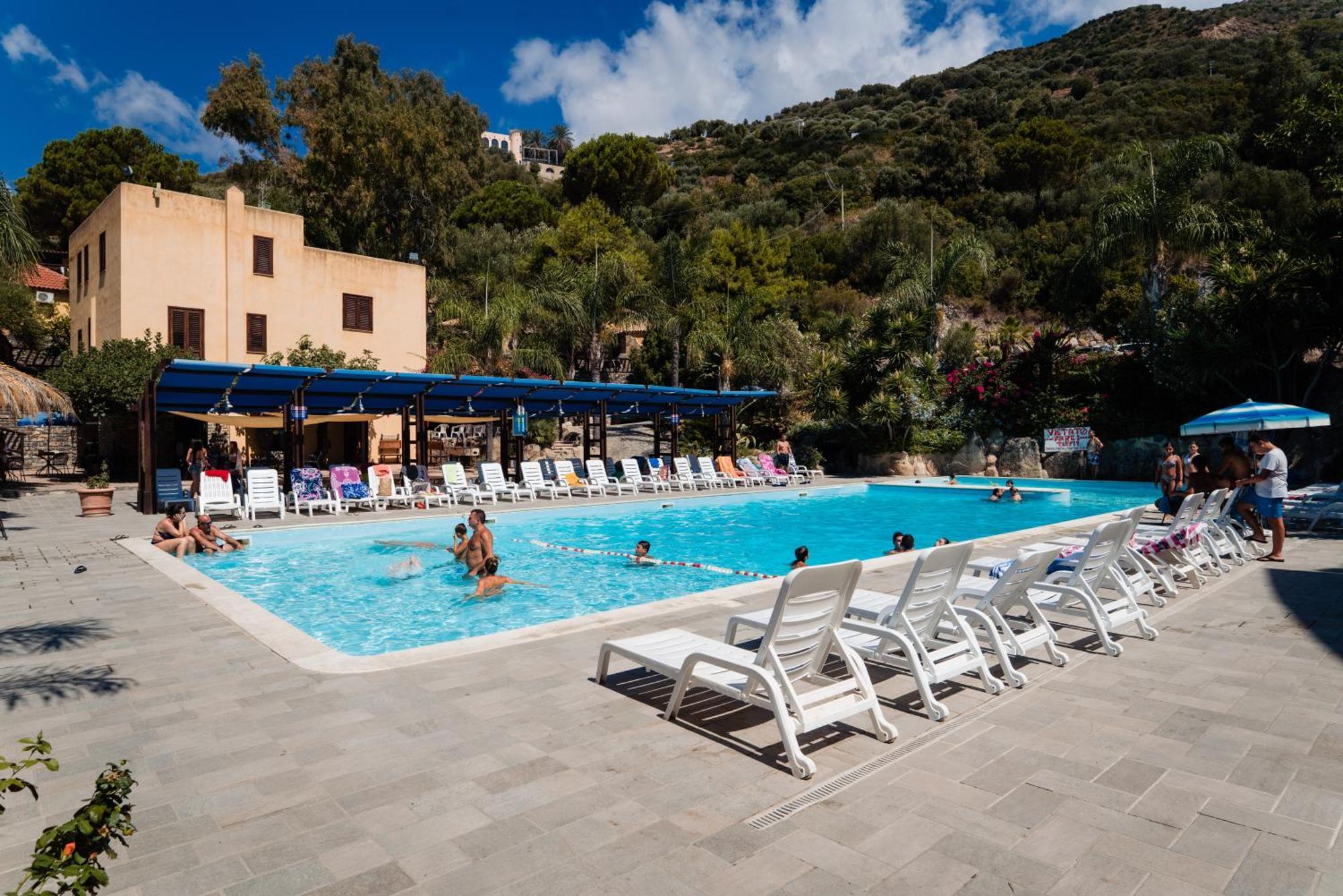 Villaggio La Maree Pisciotta Exterior photo